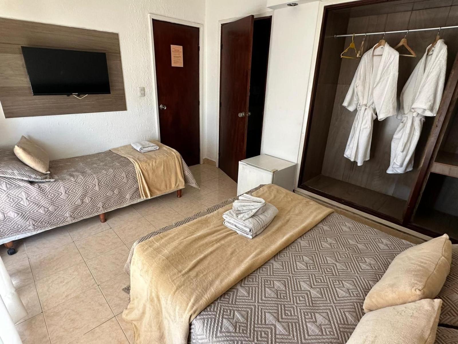 Hotel Lujan Piriápolis Εξωτερικό φωτογραφία